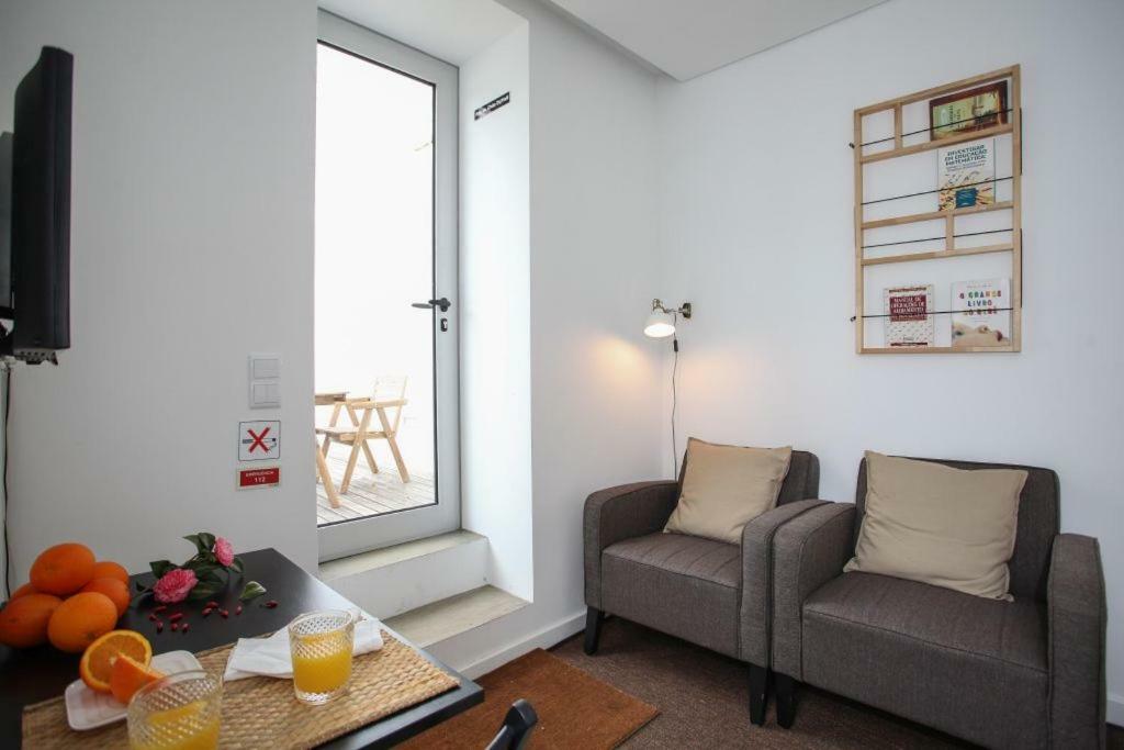 Place Of Moments Urban-Suites 蓬塔德尔加达 外观 照片
